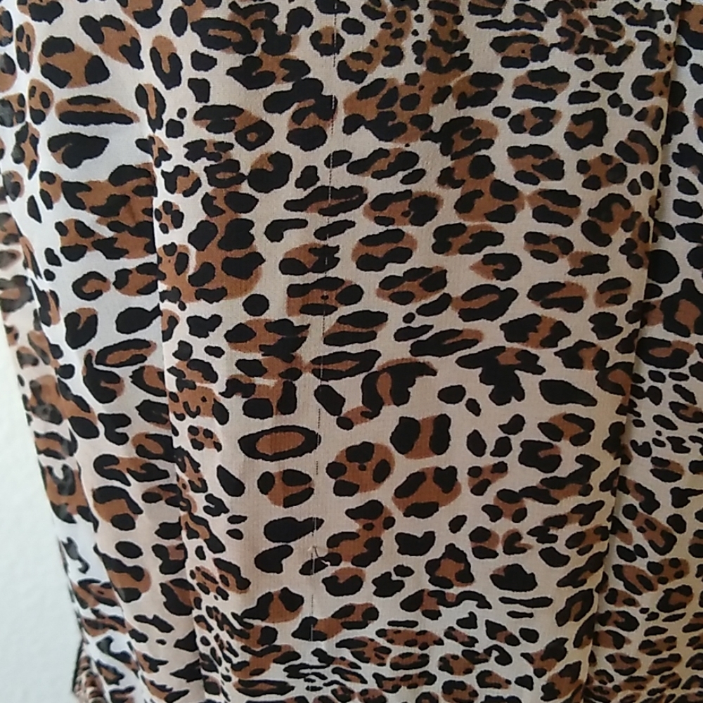Adorable Rabbit Rabbit Rabbit Leopard Print Dress… - image 3